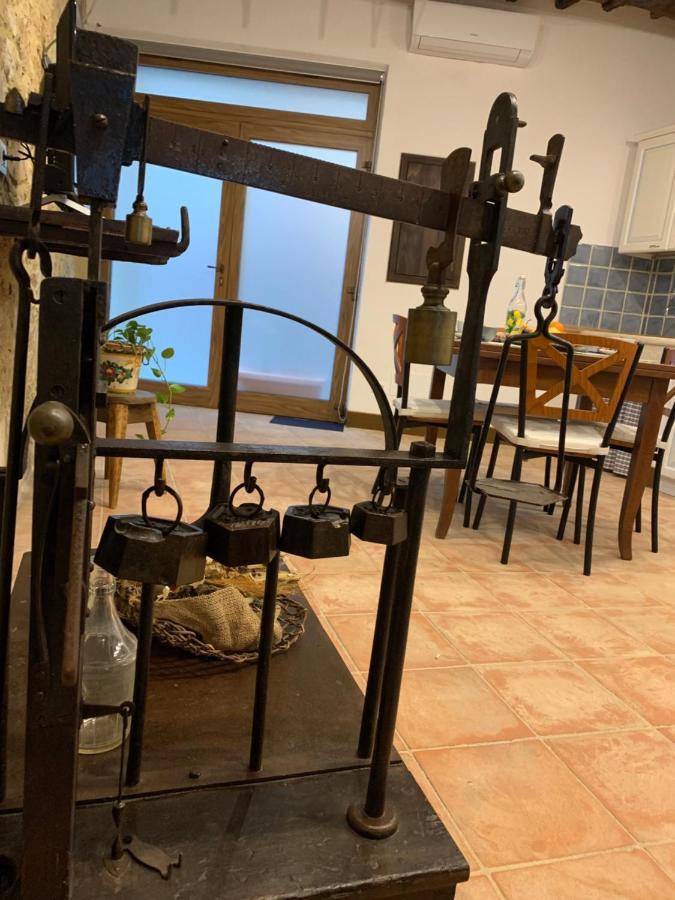Casa vacanza vicolo degli orti Monticiano Esterno foto
