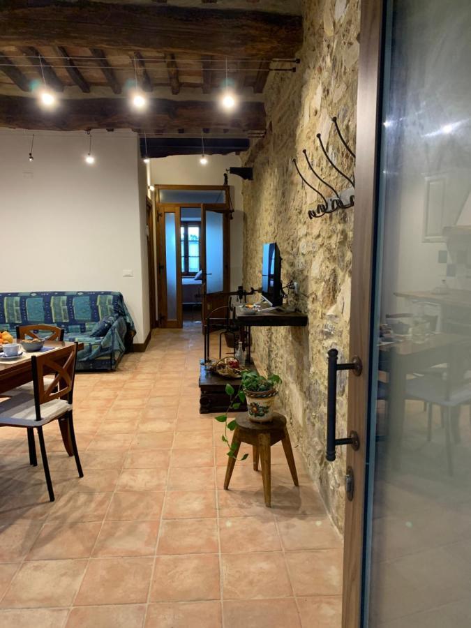 Casa vacanza vicolo degli orti Monticiano Esterno foto