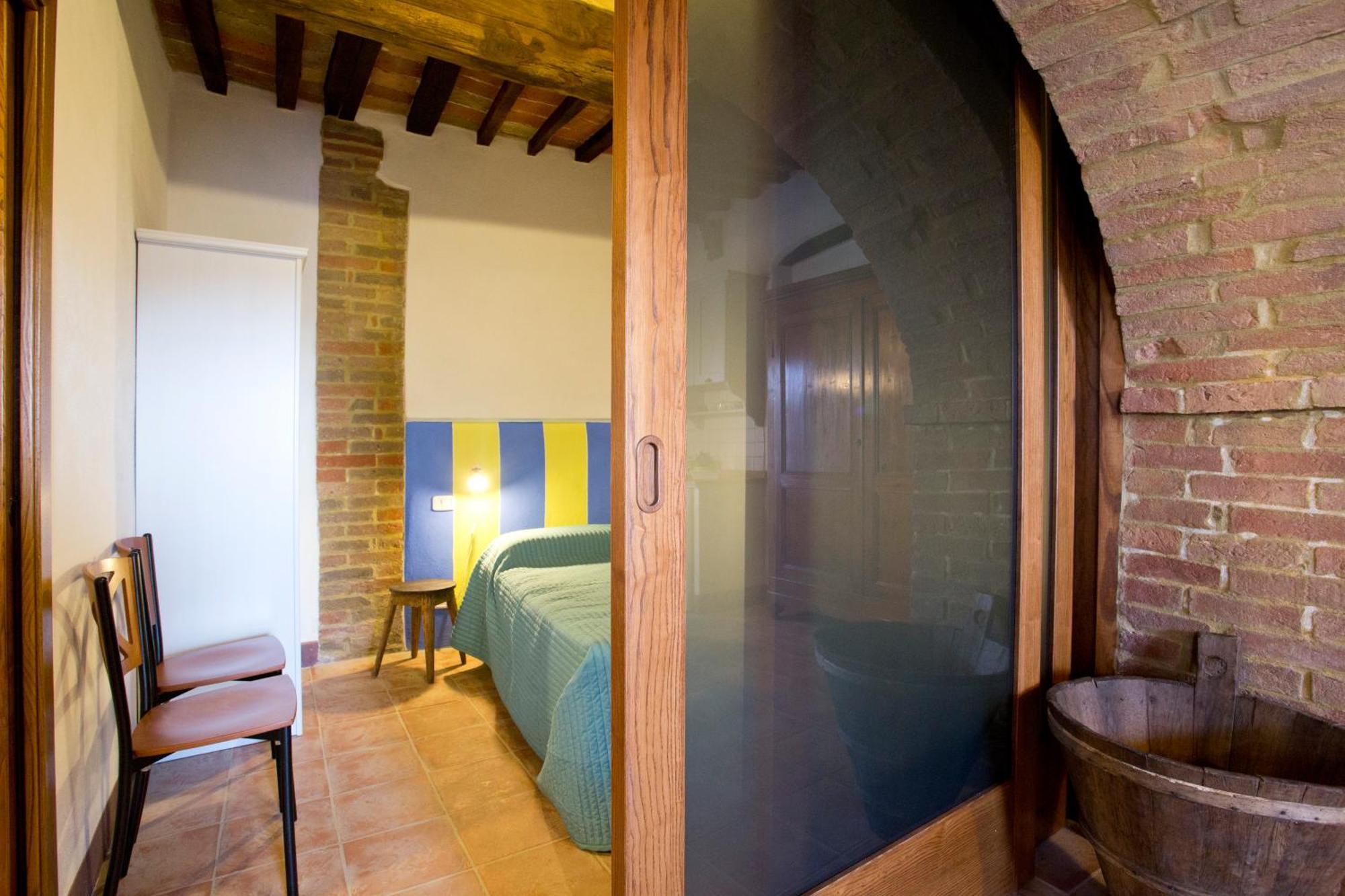 Casa vacanza vicolo degli orti Monticiano Esterno foto